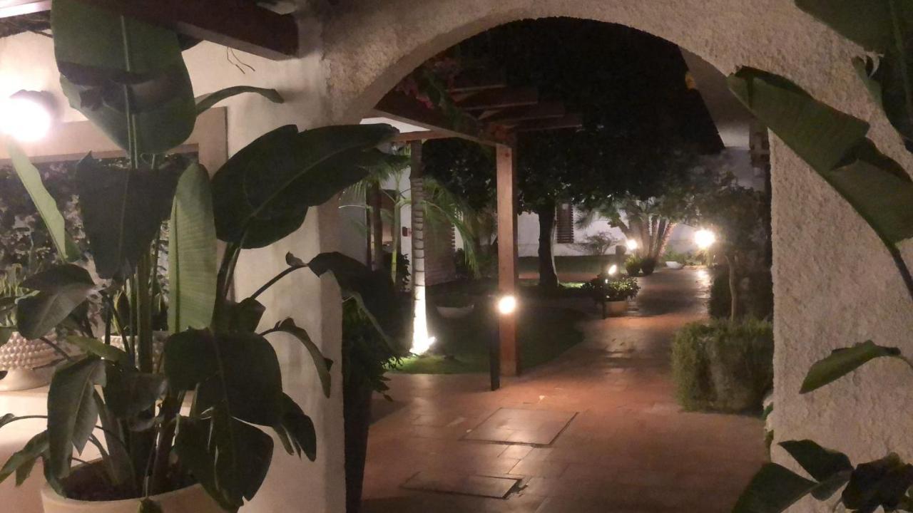 Hotel Redebora Torregrotta Ngoại thất bức ảnh