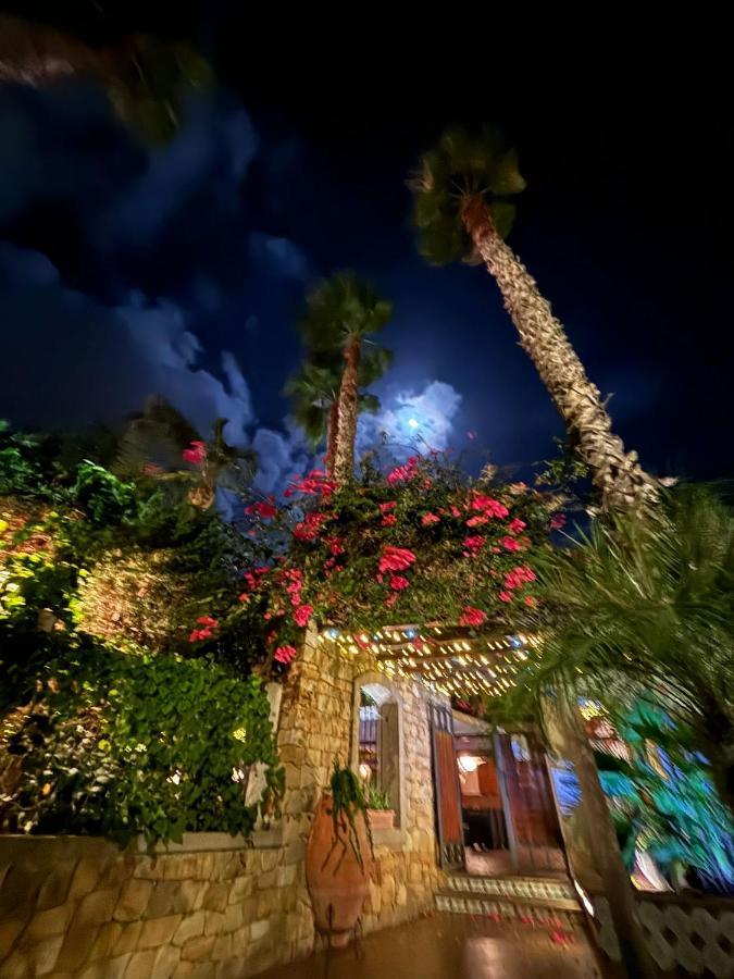 Hotel Redebora Torregrotta Ngoại thất bức ảnh